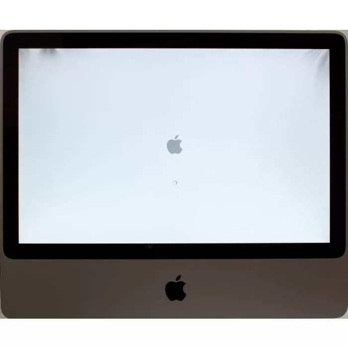 Czyszczenie wnętrza matrycy LCD iMac